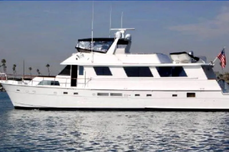 Lady T Yacht Photos Pics 