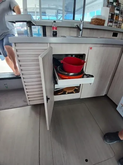 Andiamo IV Yacht Photos Pics 