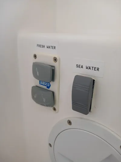 Andiamo IV Yacht Photos Pics 