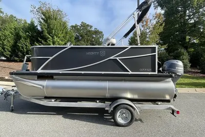 Godfrey Mighty G Fishing 1476 F