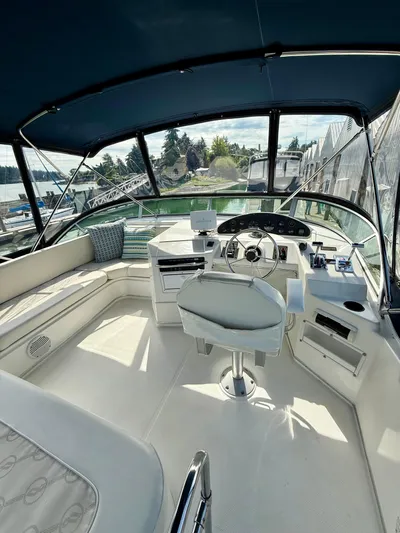 Perfect Ten Yacht Photos Pics Bridge 