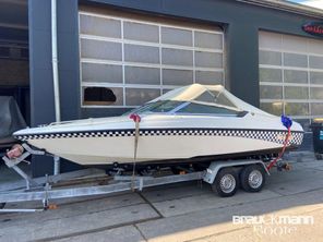 1995 Genesis Powerboats Genesis 2001 BR