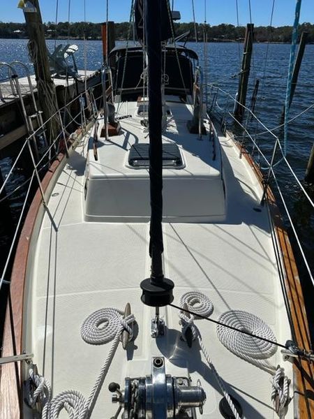 1998 Pacific Seacraft 37