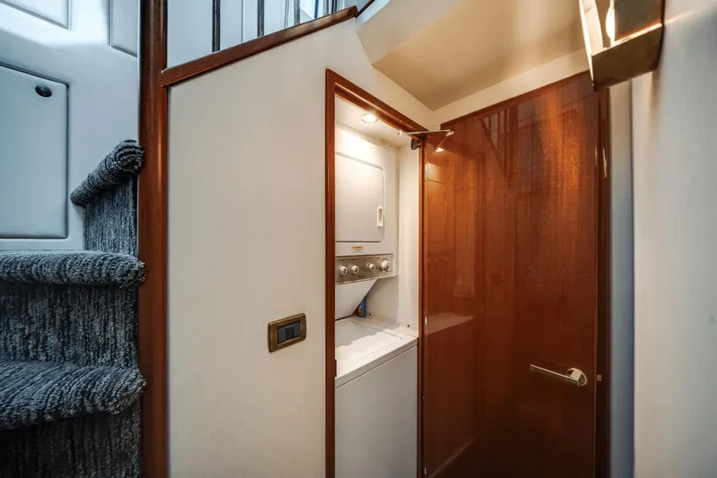 Endless C's Yacht Photos Pics 