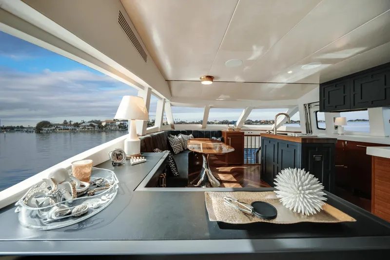 Endless C's Yacht Photos Pics 