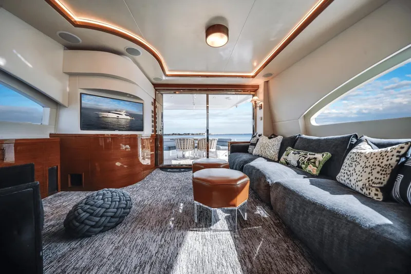 Endless C's Yacht Photos Pics 