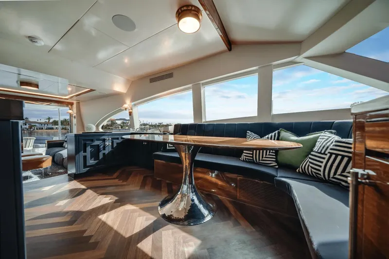 Endless C's Yacht Photos Pics 