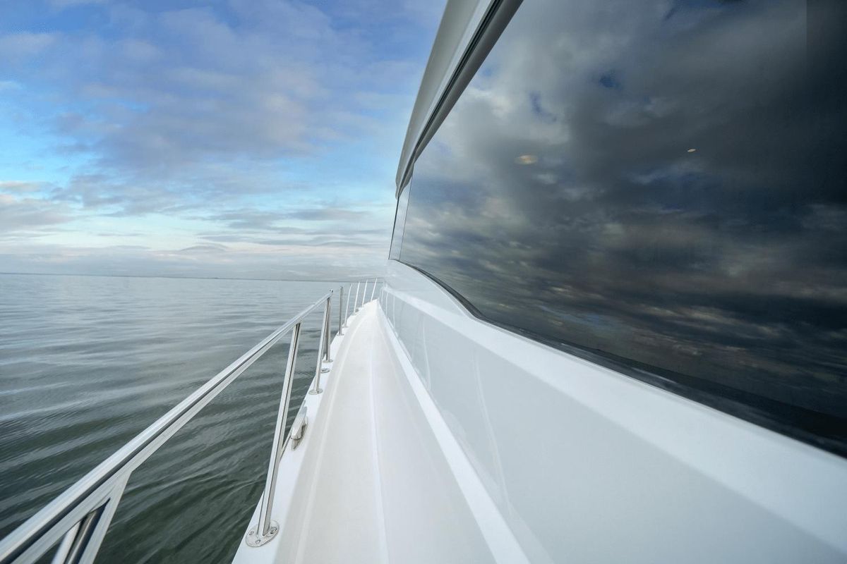 2018 Hatteras 60 