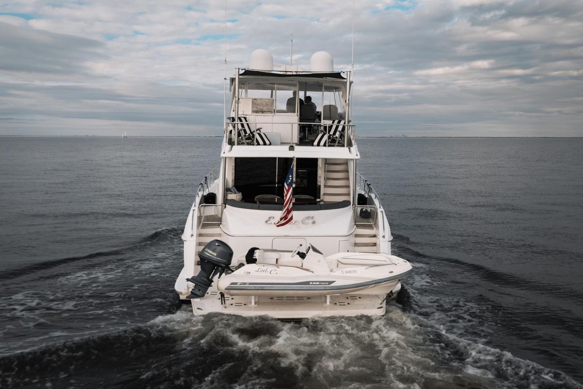 2018 Hatteras 60 