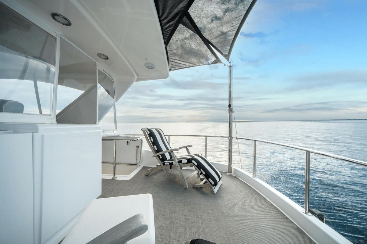 2018 Hatteras 60 