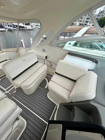 Makin Waves Yacht Photos Pics 