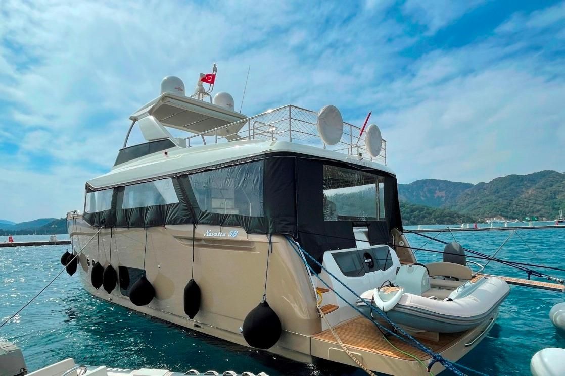 2018 Absolute 55 