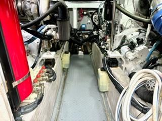 2004 Sea Ray 48 