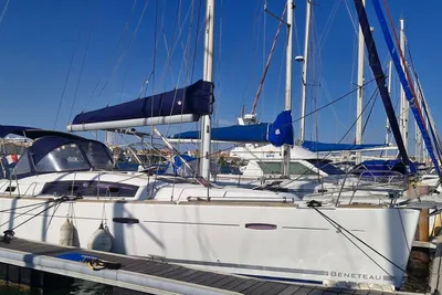 2009 Beneteau Oceanis 40
