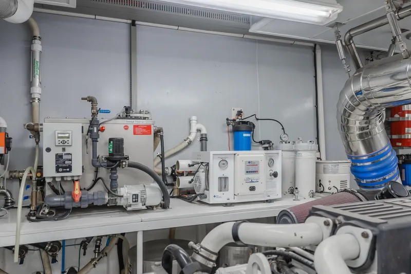 White Lotus Yacht Photos Pics 