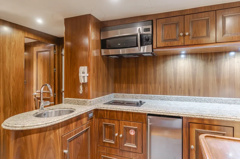 White Lotus Yacht Photos Pics 