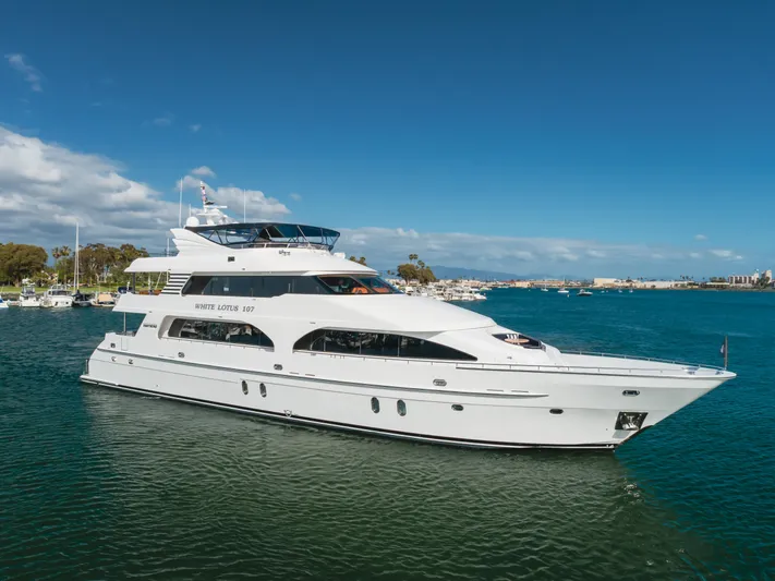 White Lotus Yacht Photos Pics 