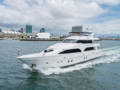 Yacht
