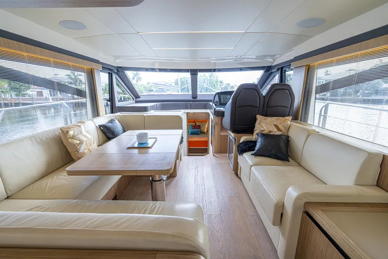 Four Sail Yacht Photos Pics salon