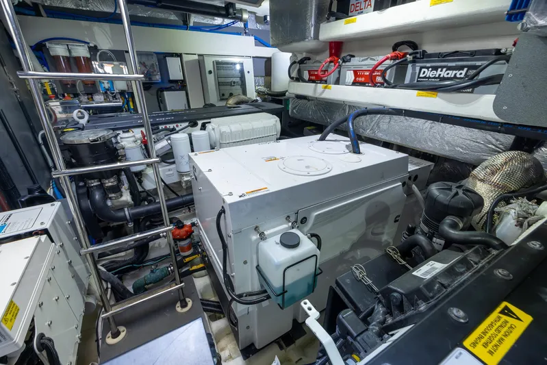 Four Sail Yacht Photos Pics Engine room