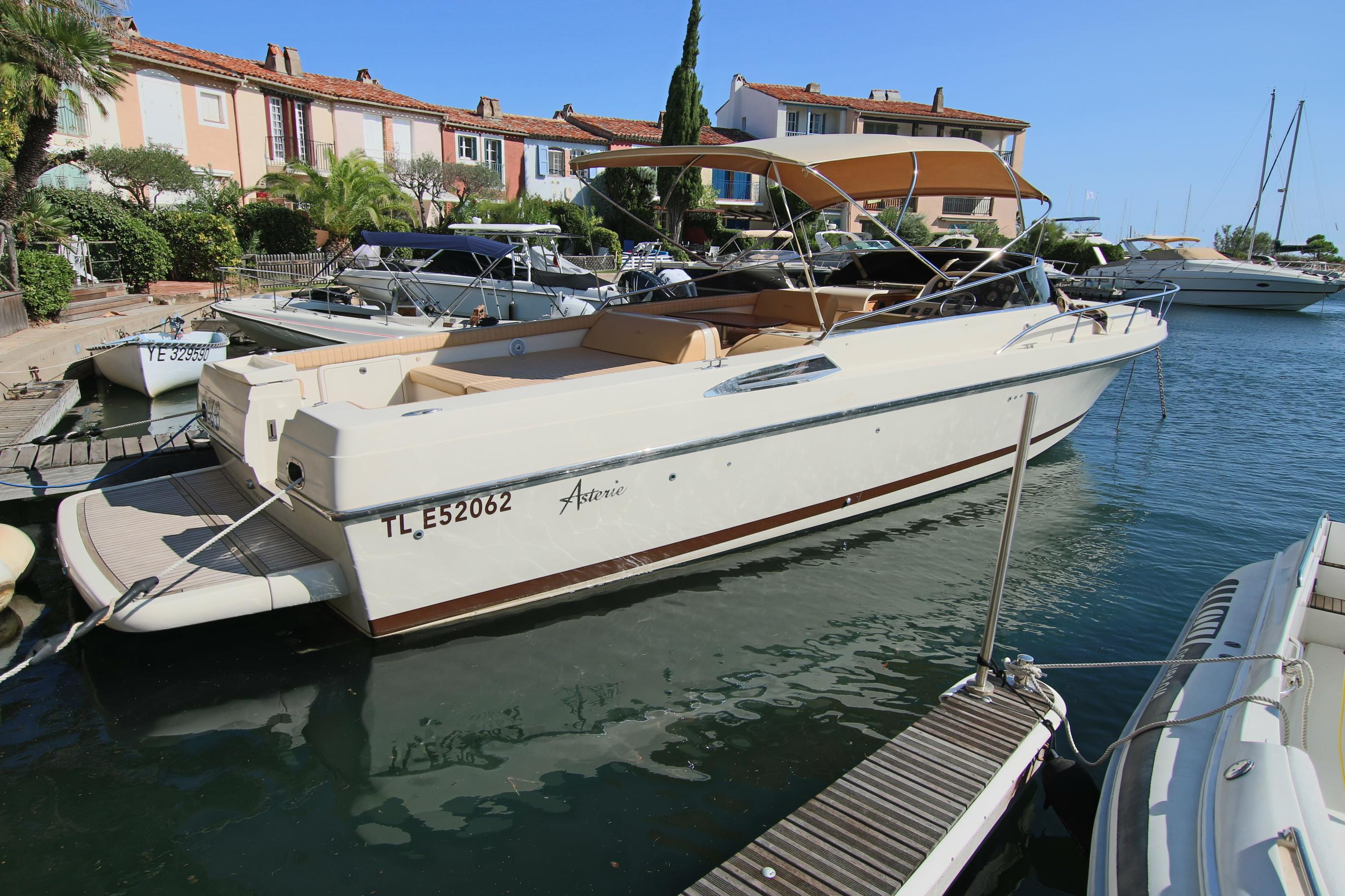 2011 Asterie 40