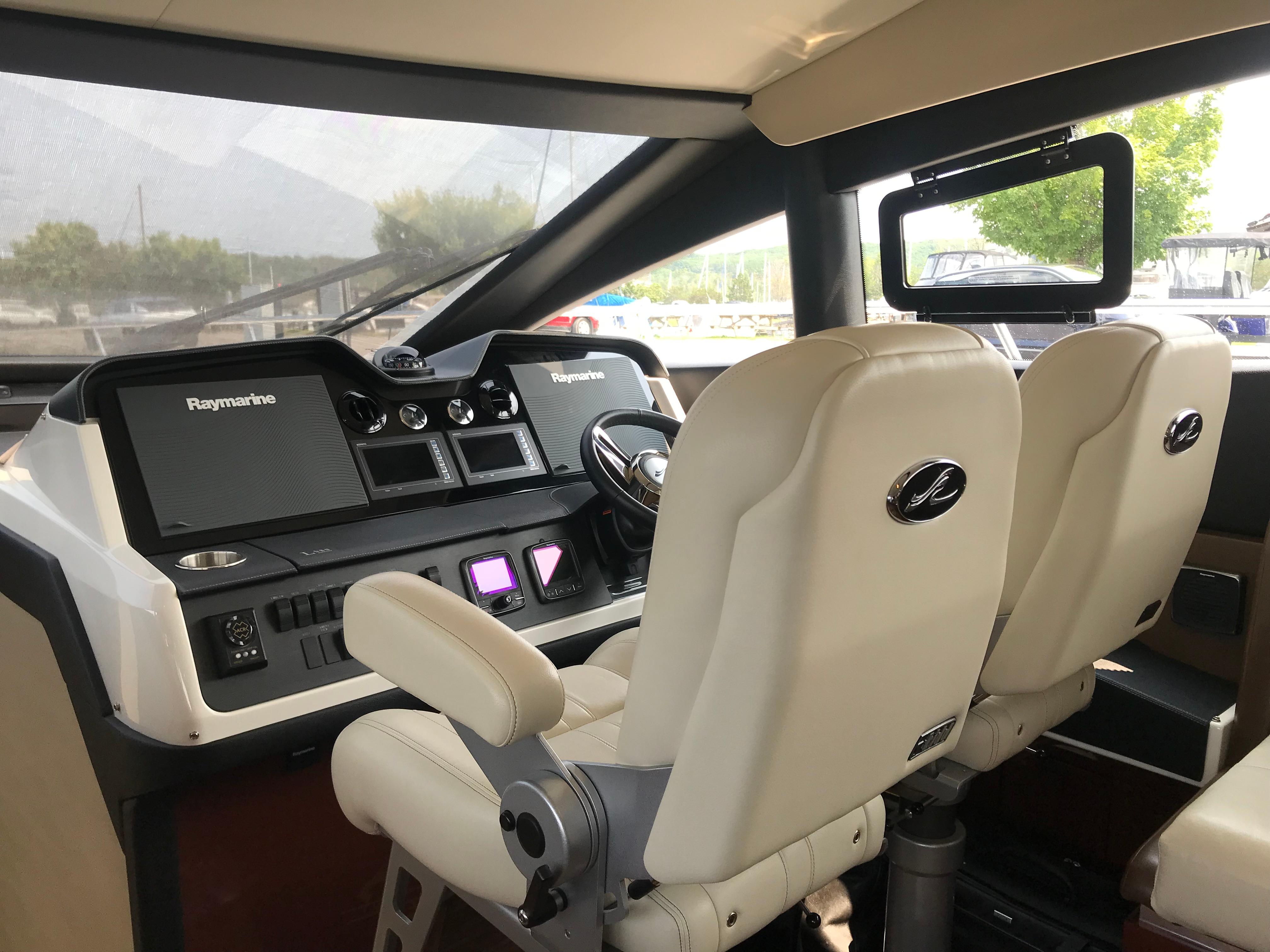 2016 Sea Ray L590 Fly Motor Yachts for sale - YachtWorld