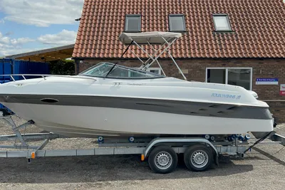 2000 Four Winns 205 Sundowner