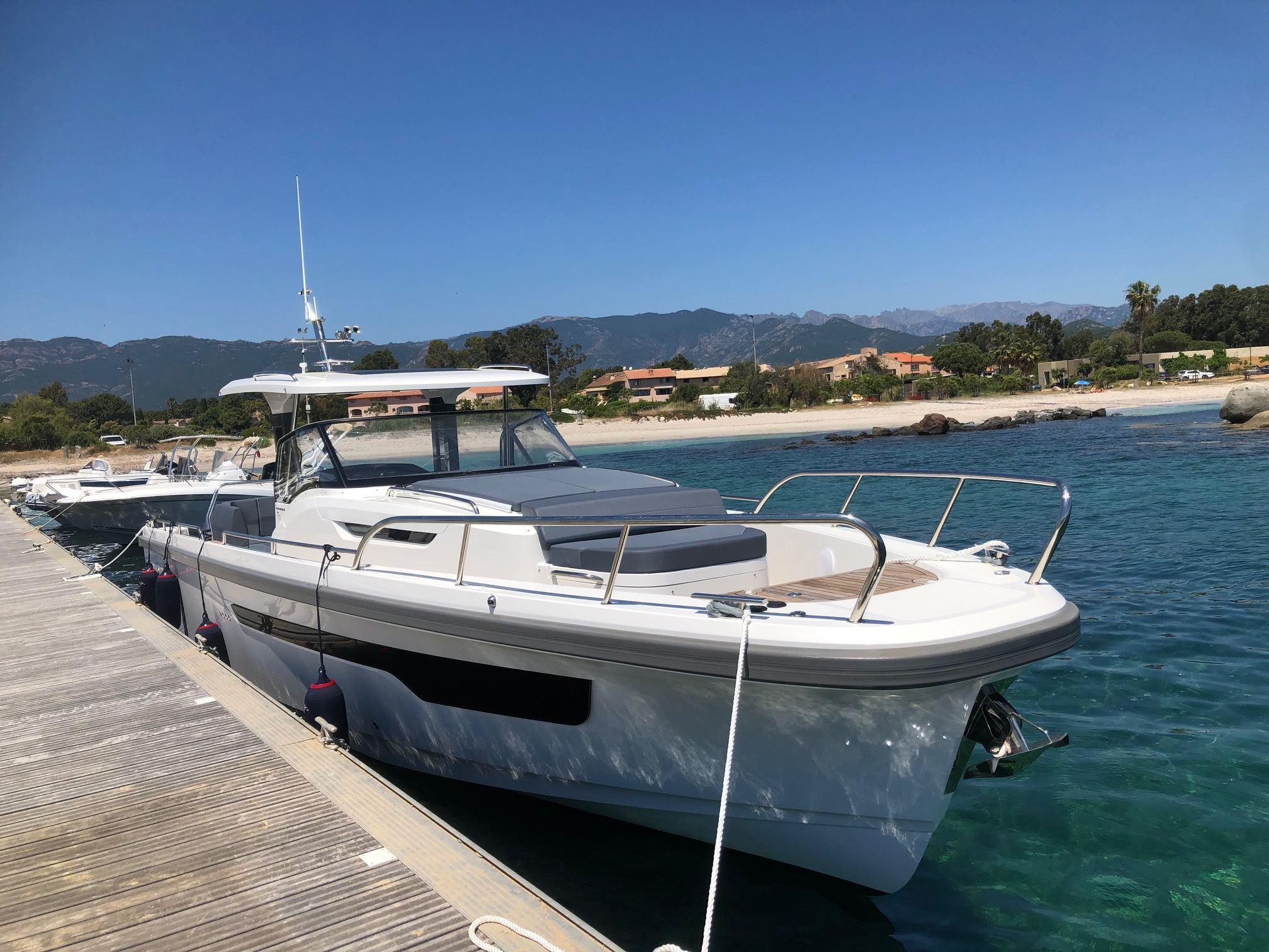 Tweedehands 2023 Nimbus T11 - Corse ( 20 ) | YachtFocus