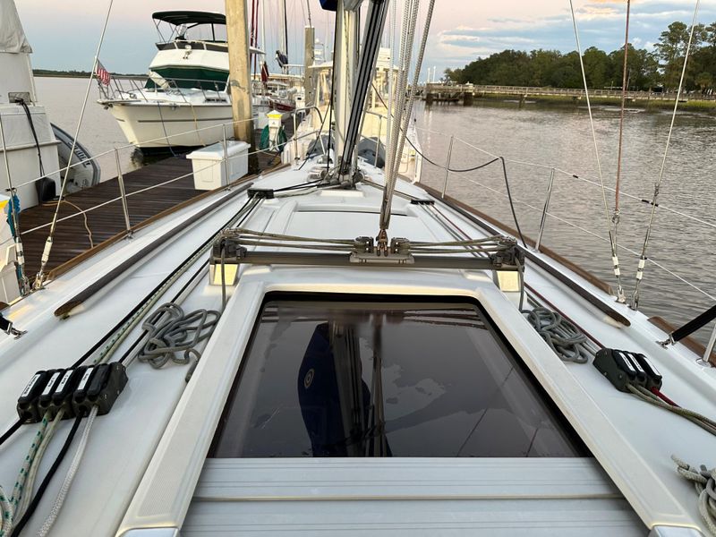 2012 Beneteau Oceanis 34