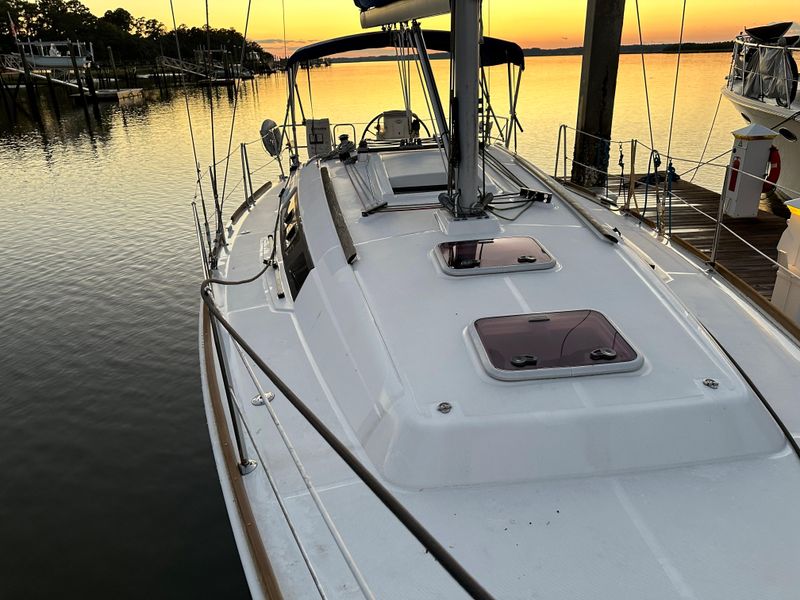 2012 Beneteau Oceanis 34