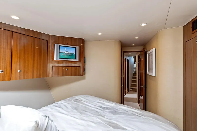 Ivelymar Yacht Photos Pics 