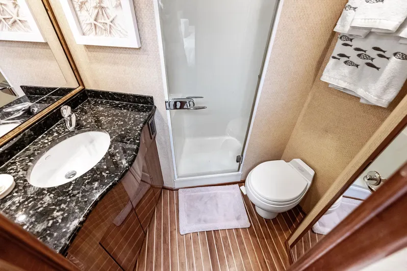 Ivelymar Yacht Photos Pics 