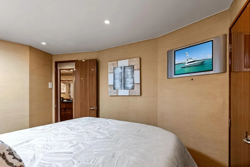 Ivelymar Yacht Photos Pics 