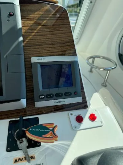 Bon Temps Yacht Photos Pics 