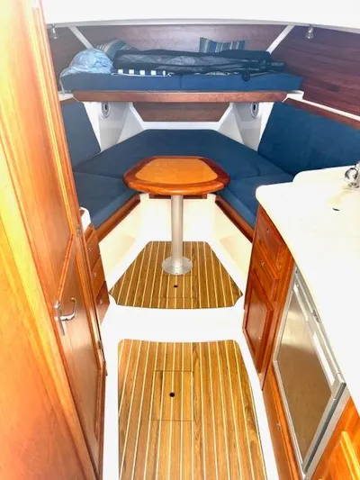 Bon Temps Yacht Photos Pics 