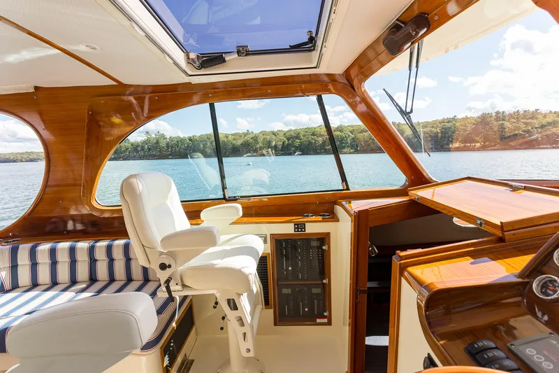 Hedge Clipper Yacht Photos Pics 