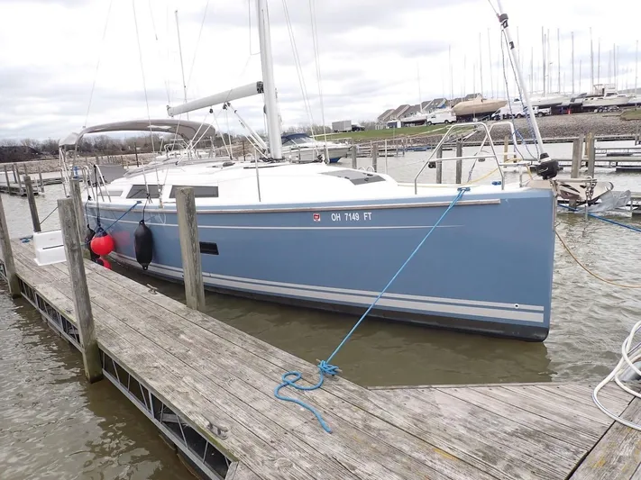 4813tw Yacht Photos Pics 