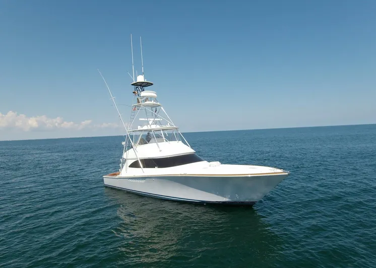 Synchronicity Yacht Photos Pics 