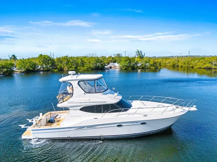 El Matador Yacht Photos Pics 