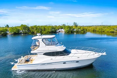 Silverton 45 Convertible