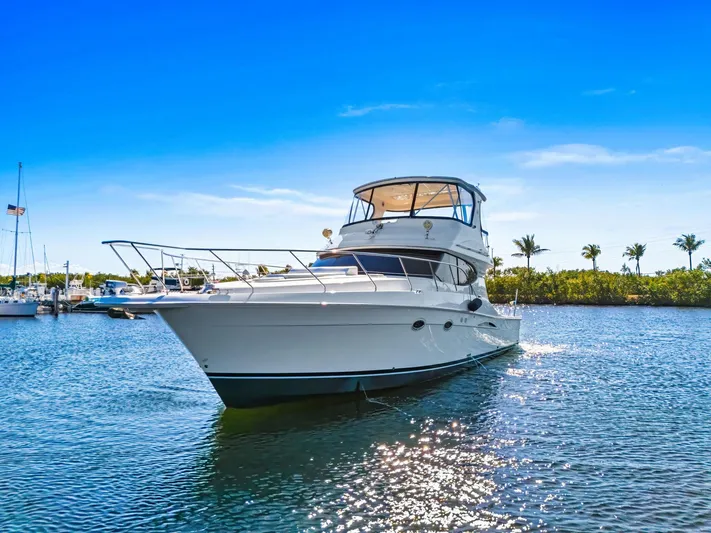 El Matador Yacht Photos Pics 