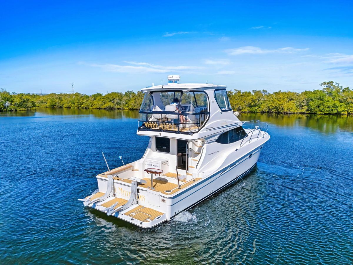 2007 Silverton 47 