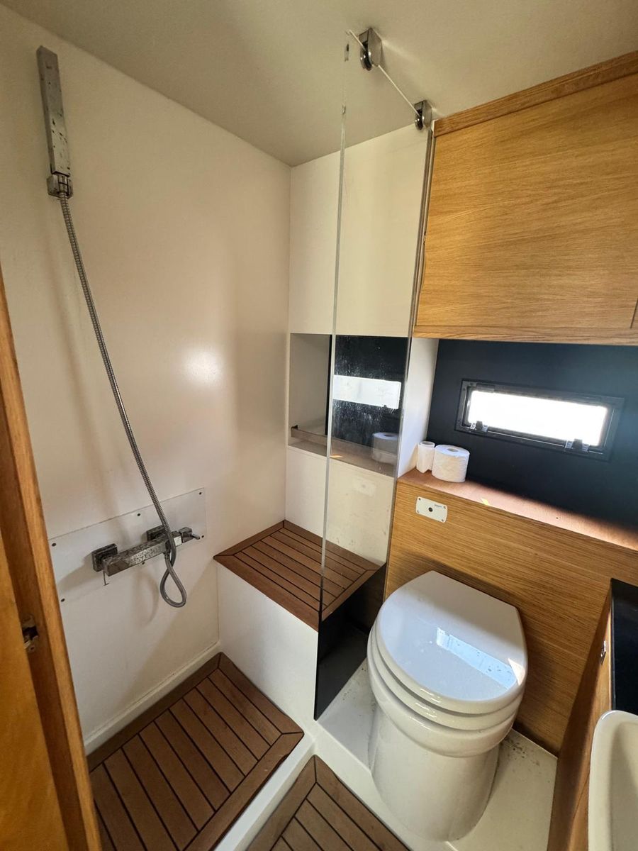 2019 De Antonio Yachts 45 