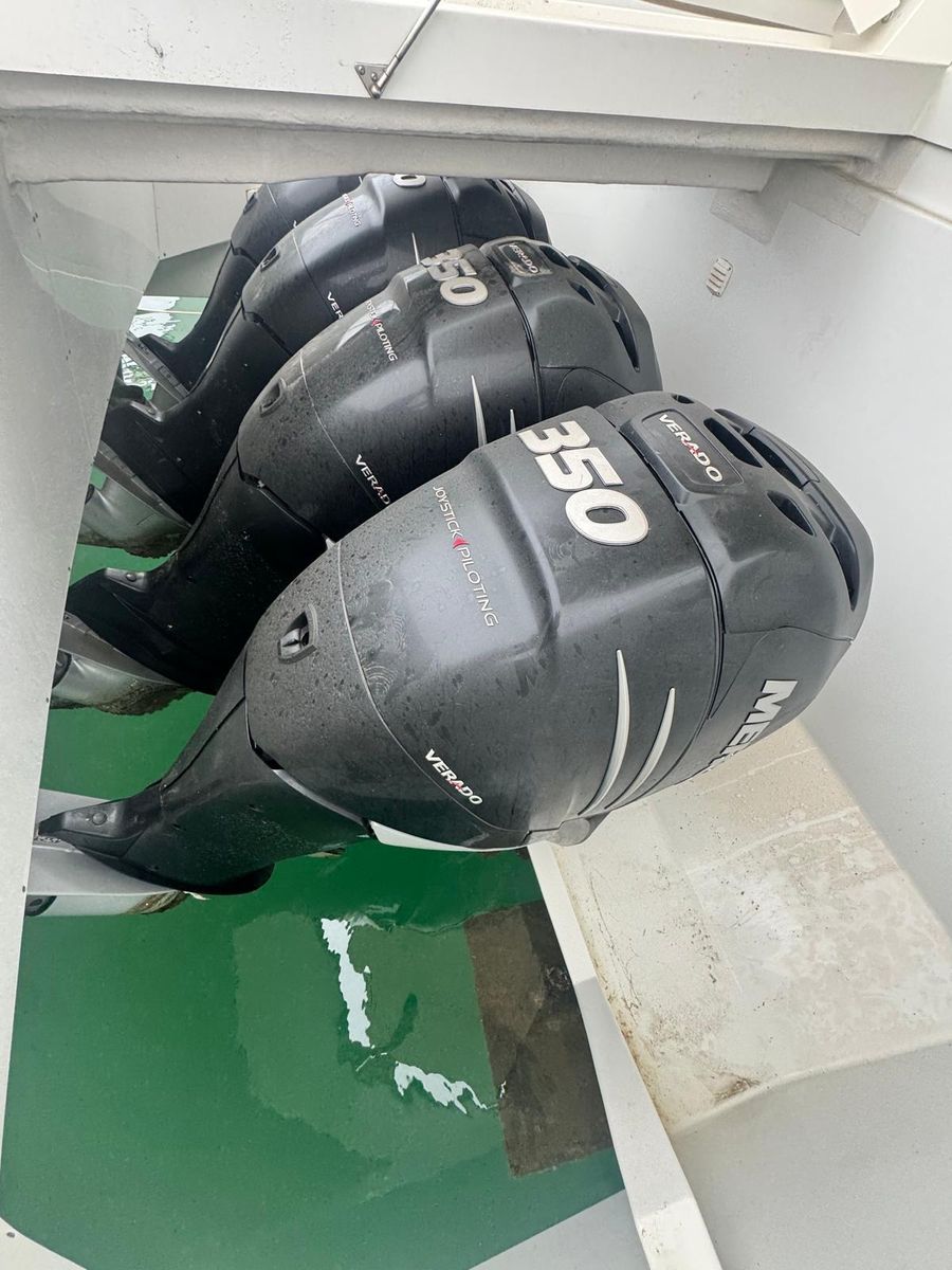 2019 De Antonio Yachts 45 