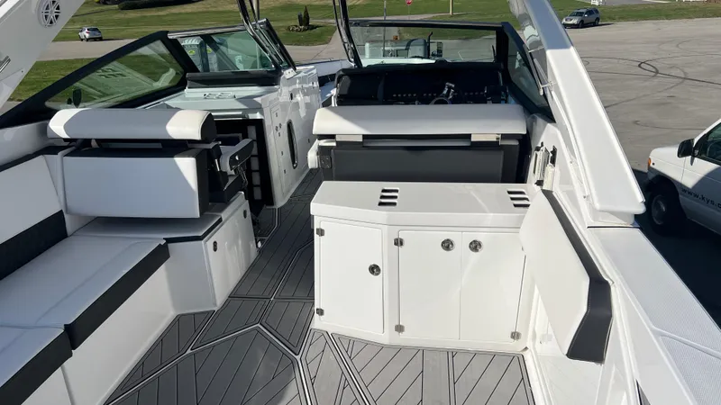  Yacht Photos Pics 2021 Monterey 385 SE boat interior with sleek seating and modern design.