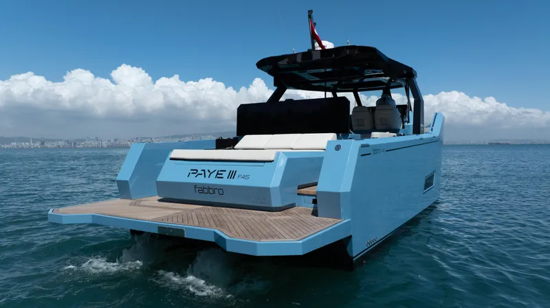 Therapy 1 Yacht Photos Pics 