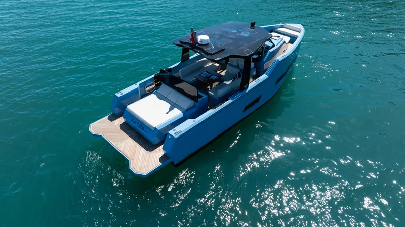 Therapy 1 Yacht Photos Pics 2024 Fabbro F45 yacht cruising on clear blue water.