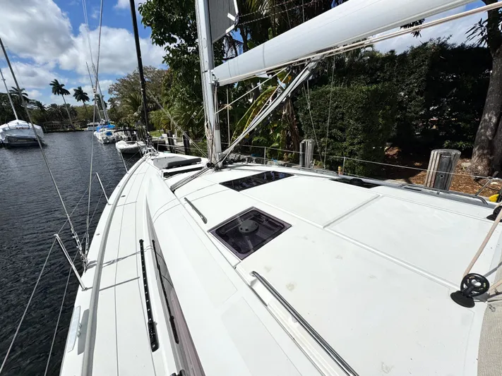 Zippity Yacht Photos Pics 