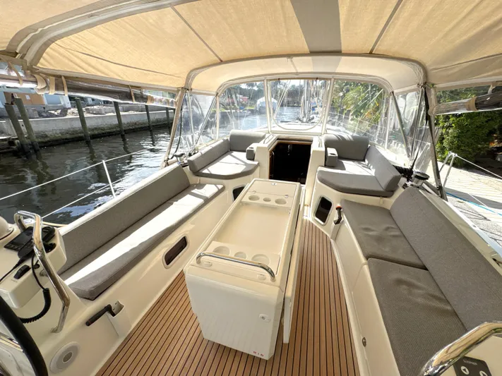 Zippity Yacht Photos Pics 