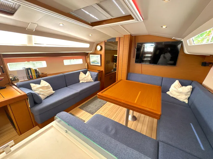 Zippity Yacht Photos Pics 